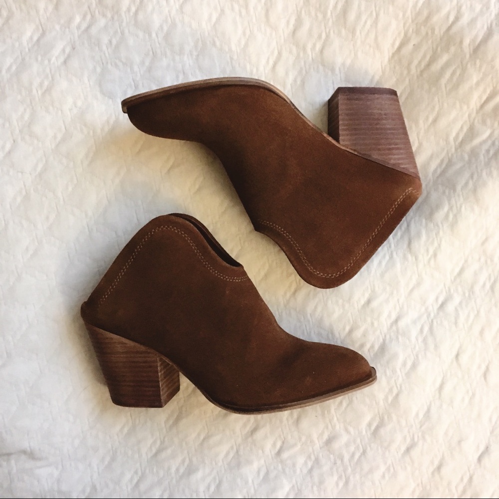 New Chinese Laundry Brown Western Mules Suede 9